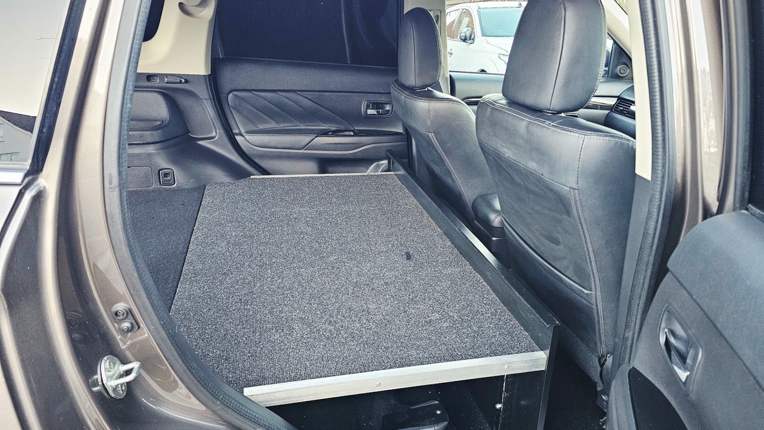 Used Mitsubishi Outlander 2018 for sale - 77011691: Photo 23