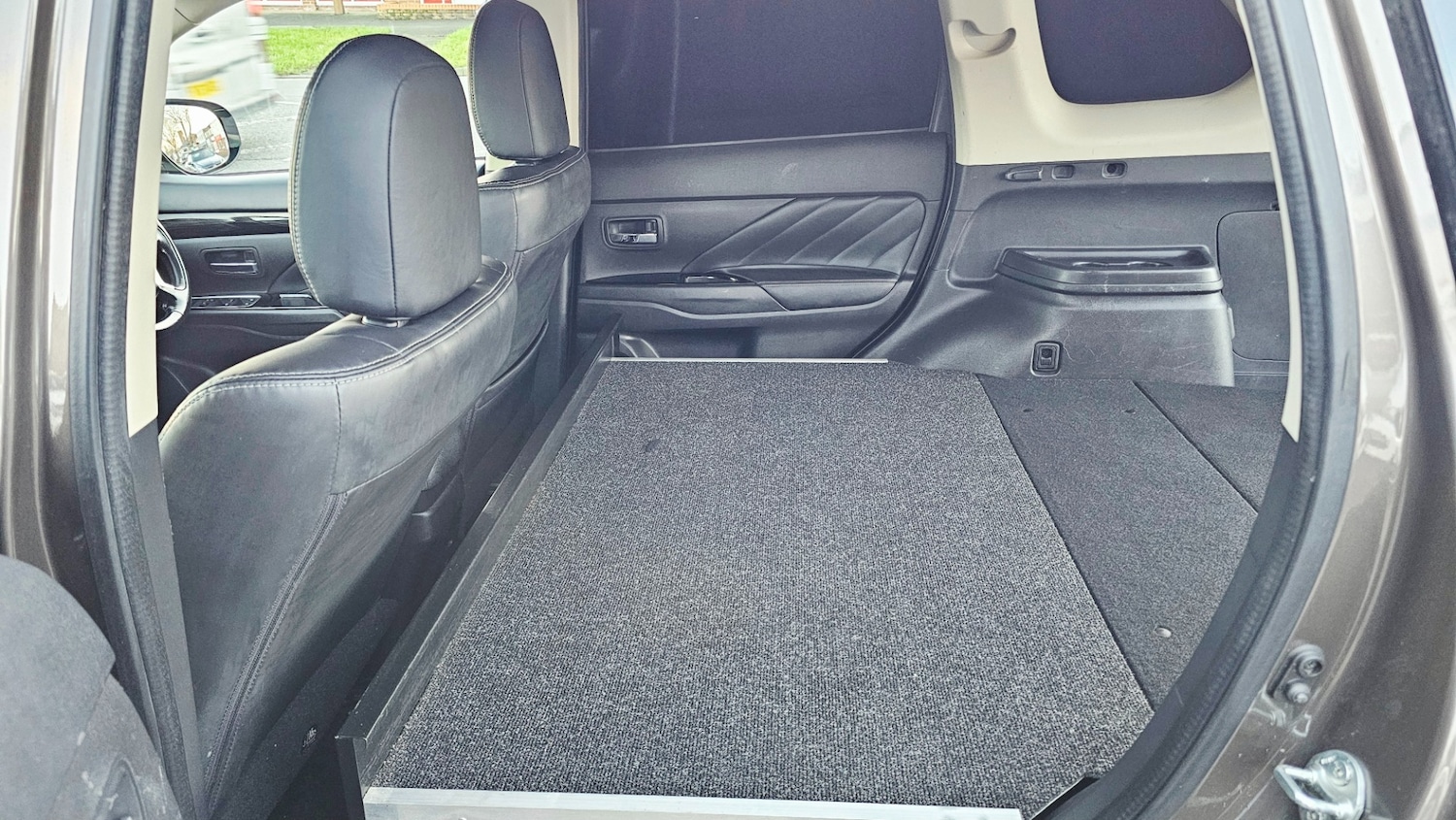 Used Mitsubishi Outlander 2018 for sale - 77011691: Photo 24