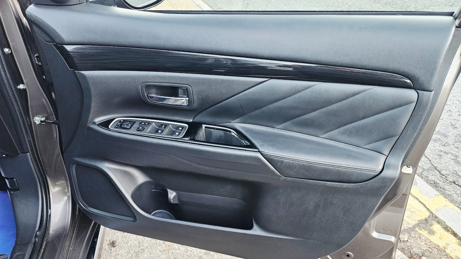 Used Mitsubishi Outlander 2018 for sale - 77011691: Photo 27