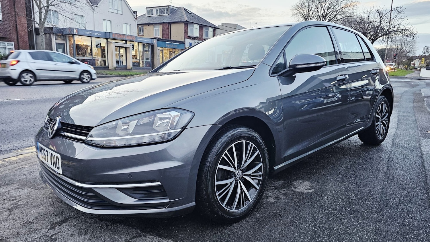 Used Volkswagen Golf 2018 for sale - 77248042: Photo 4