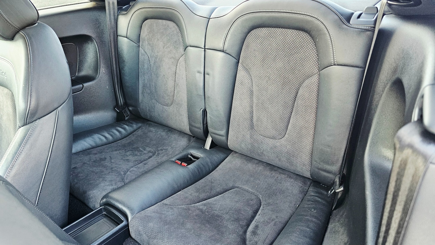 Used Audi TT 2011 for sale - 76834700: Photo 21