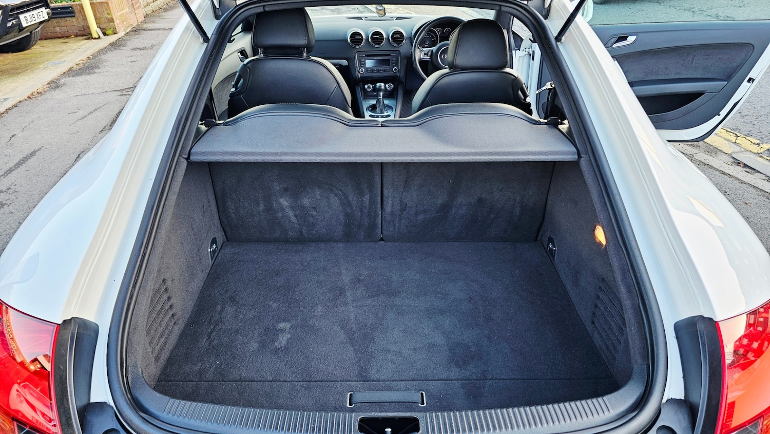 Used Audi TT 2011 for sale - 76834700: Photo 23