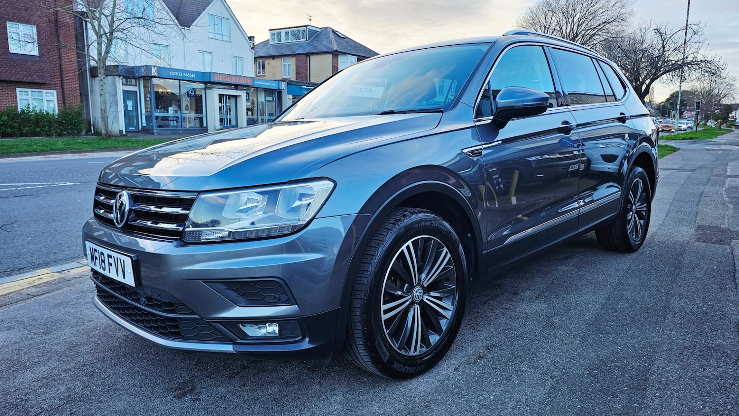 Used Volkswagen Tiguan Allspace 2018 for sale - 77732355: Photo 2