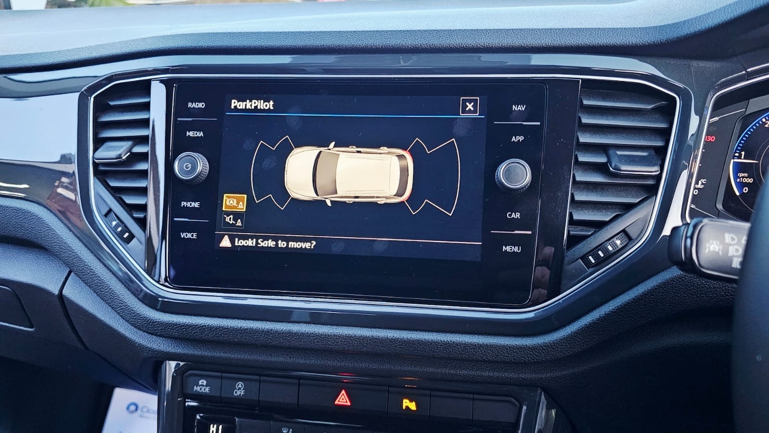 Used Volkswagen T-Roc 2018 for sale - 76791590: Photo 19