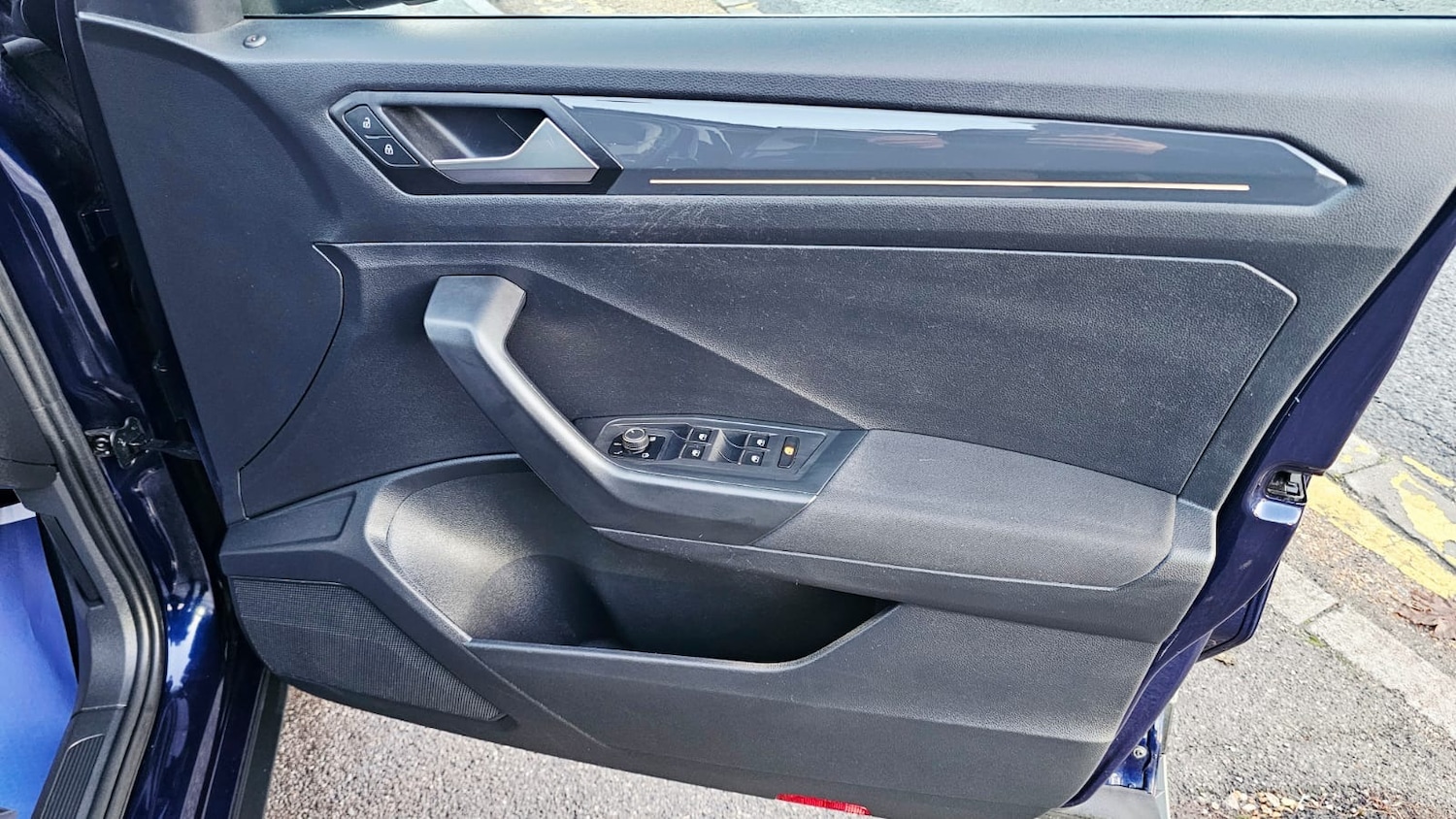 Used Volkswagen T-Roc 2018 for sale - 76791590: Photo 25