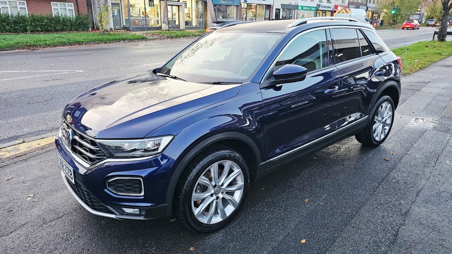 Used Volkswagen T-Roc 2018 for sale - 76791590: Photo 4