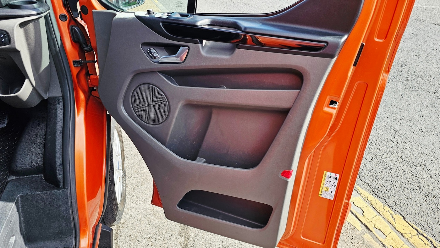 Used Ford Transit Custom 2018 for sale - 78099054: Photo 18