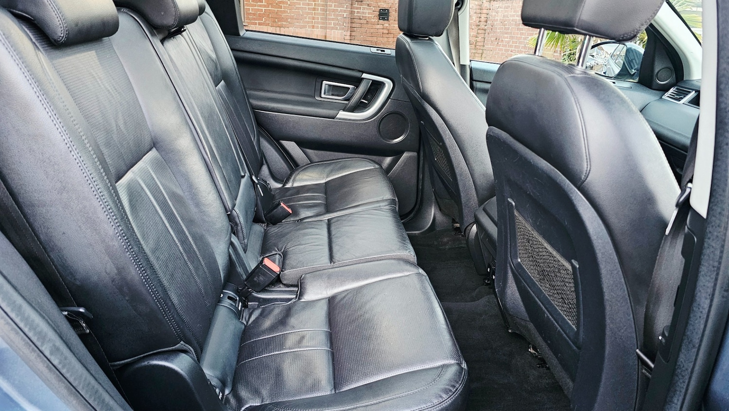 Used Land Rover Discovery Sport 2018 for sale - 76766510: Photo 23