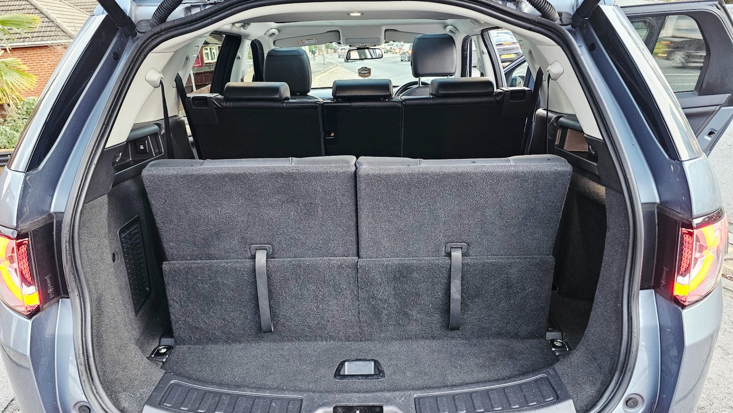 Used Land Rover Discovery Sport 2018 for sale - 76766510: Photo 26