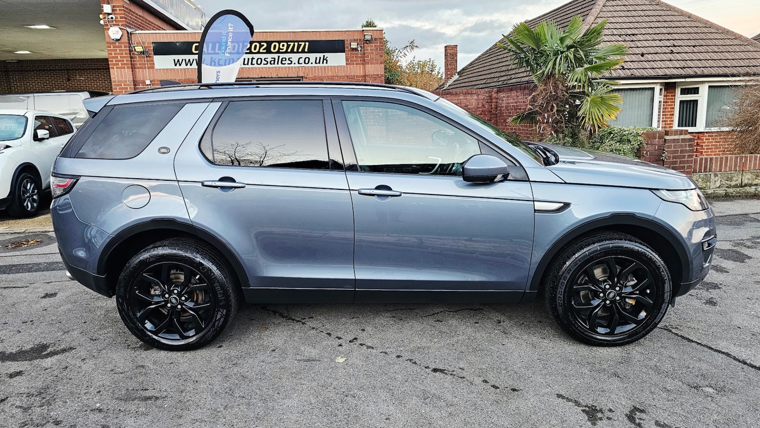 Used Land Rover Discovery Sport 2018 for sale - 76766510: Photo 7