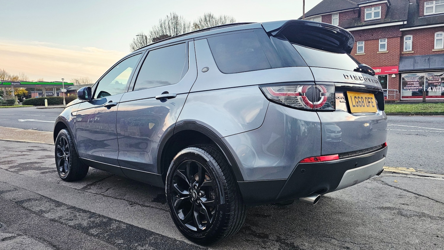 Used Land Rover Discovery Sport 2018 for sale - 76766510: Photo 9