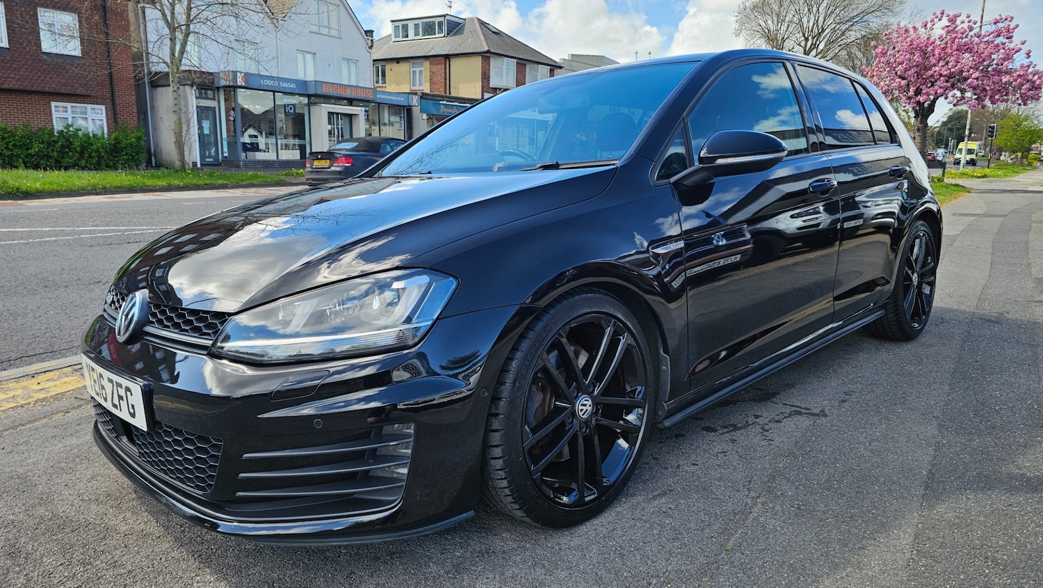 Used Volkswagen Golf 2016 for sale - 78219417: Photo 2