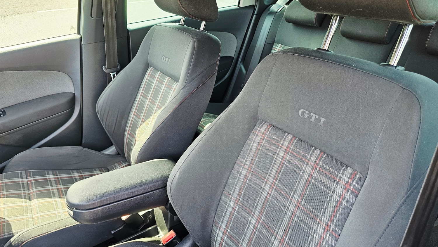 Used Volkswagen Polo 2012 for sale - 78203692: Photo 21