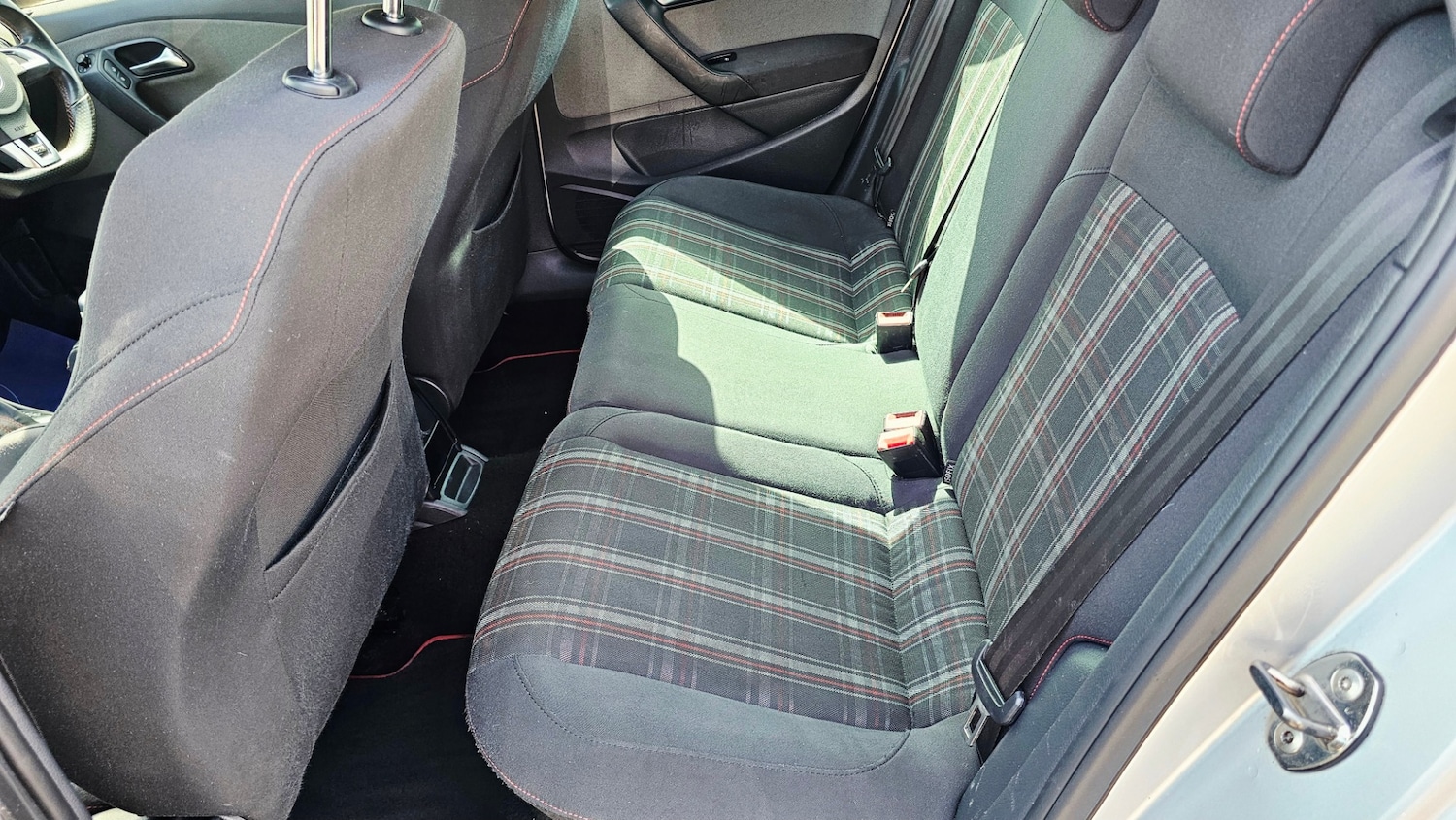 Used Volkswagen Polo 2012 for sale - 78203692: Photo 22