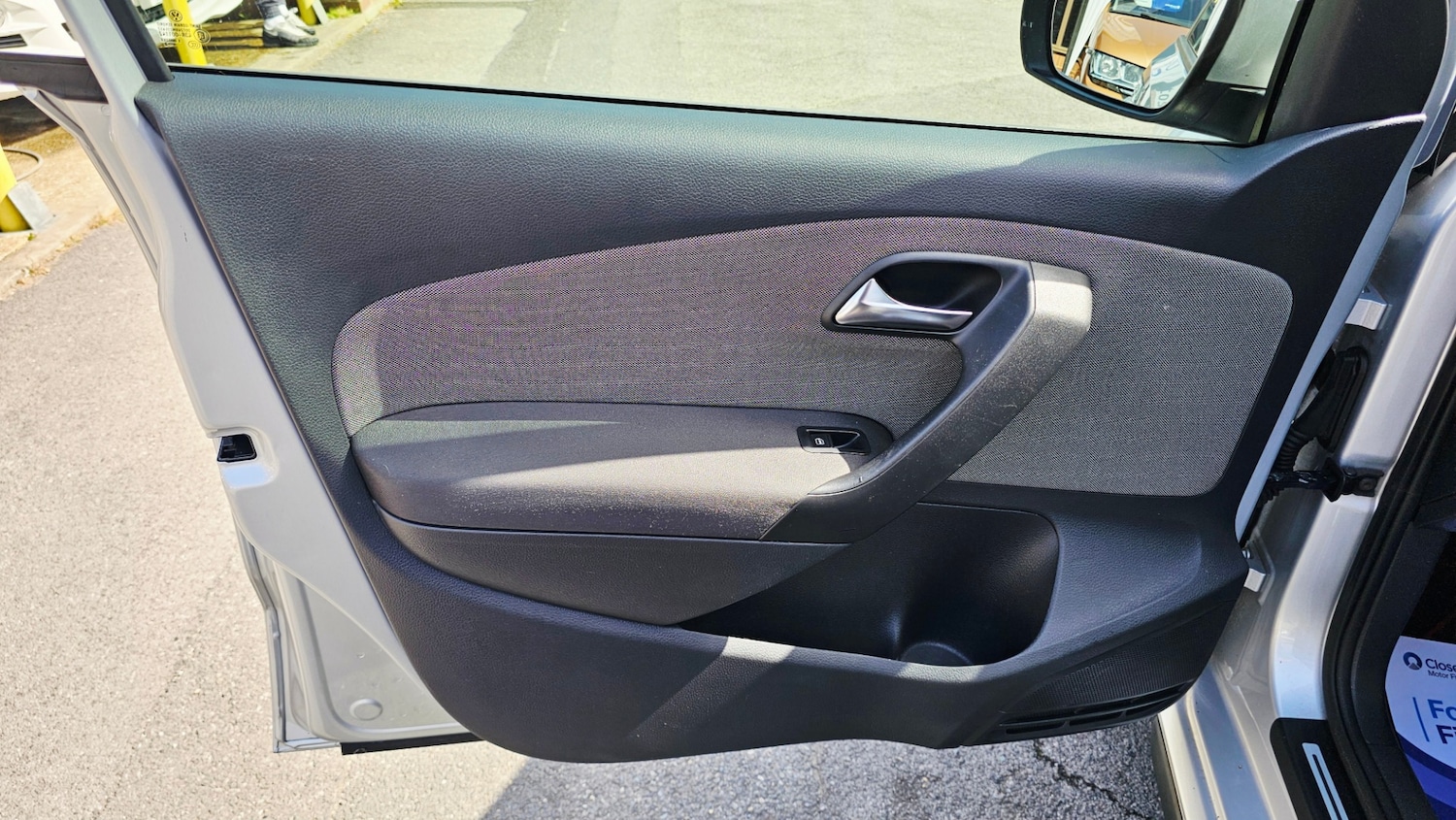 Used Volkswagen Polo 2012 for sale - 78203692: Photo 24