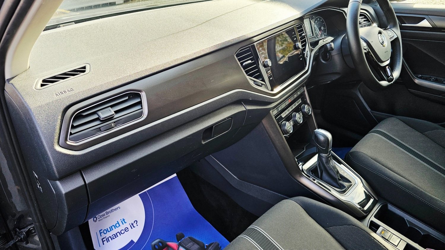 Used Volkswagen T-Roc 2019 for sale - 76791395: Photo 23