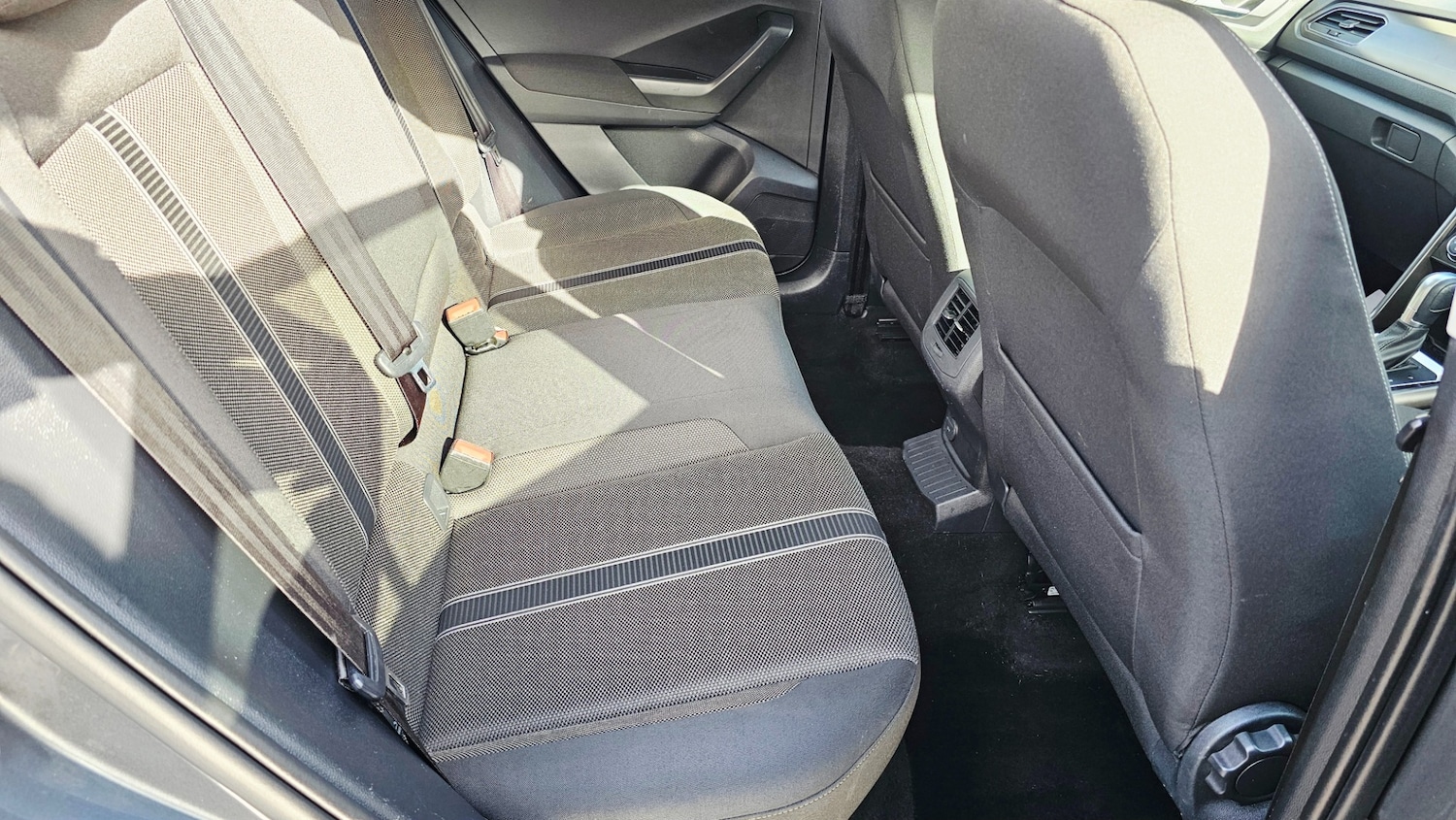 Used Volkswagen T-Roc 2019 for sale - 76791395: Photo 26