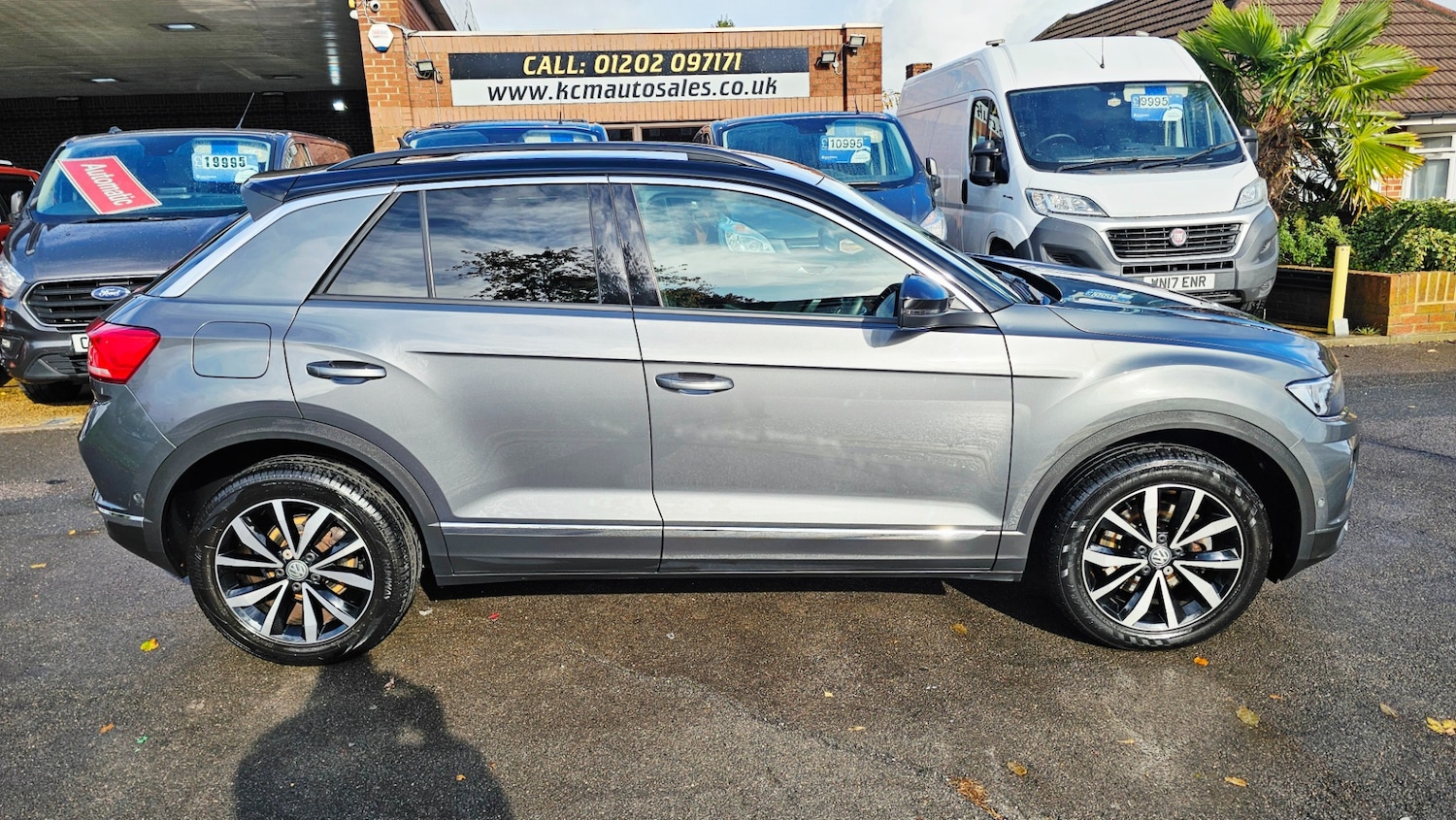 Used Volkswagen T-Roc 2019 for sale - 76791395: Photo 5