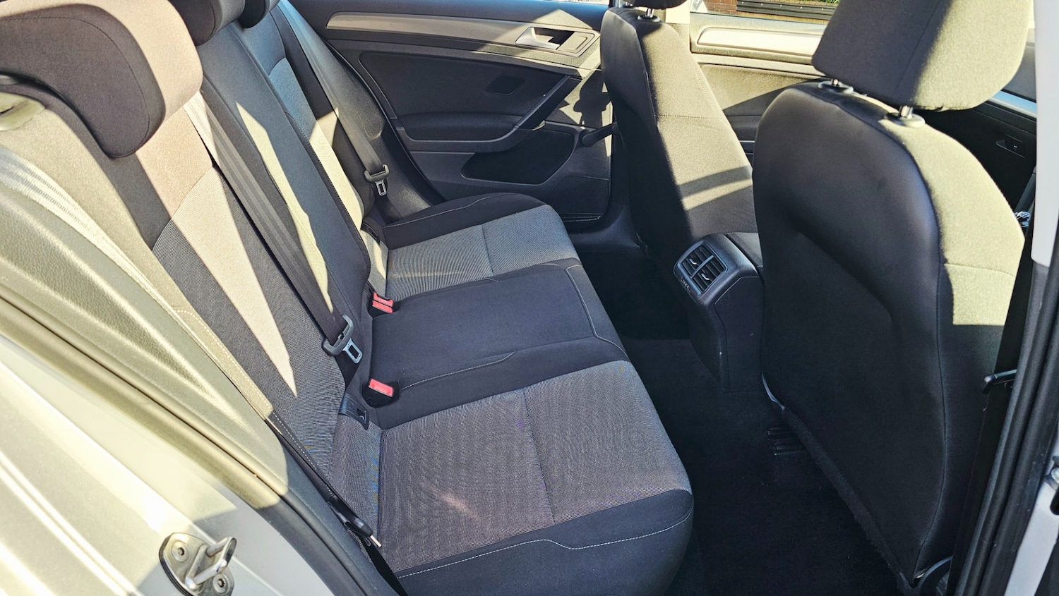 Used Volkswagen Golf 2014 for sale - 77005583: Photo 21