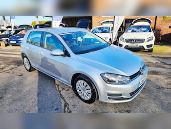 Used Volkswagen Golf 2014 for sale - 77005583: Photo