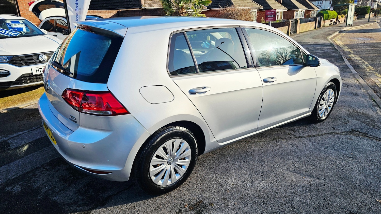 Used Volkswagen Golf 2014 for sale - 77005583: Photo 9