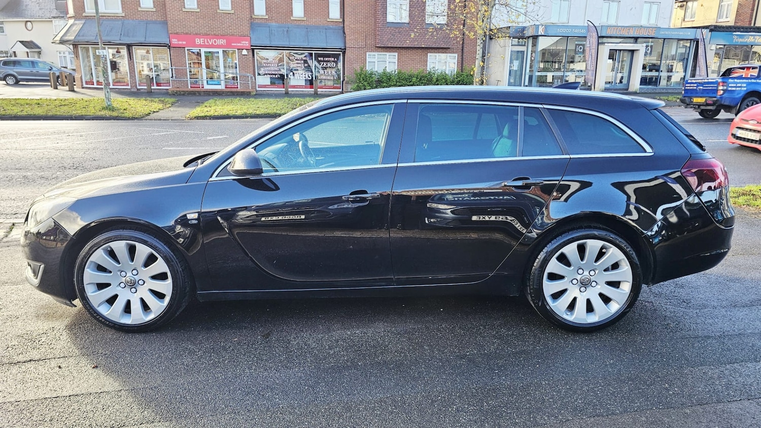 Used Vauxhall Insignia 2017 for sale - 76765040: Photo 2