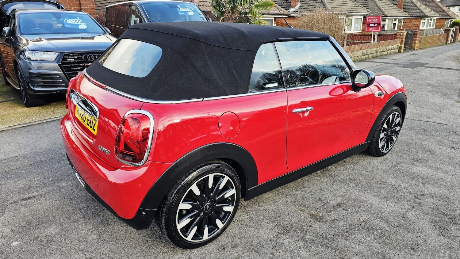 Used MINI Convertible 2020 for sale - 77546599: Photo 10
