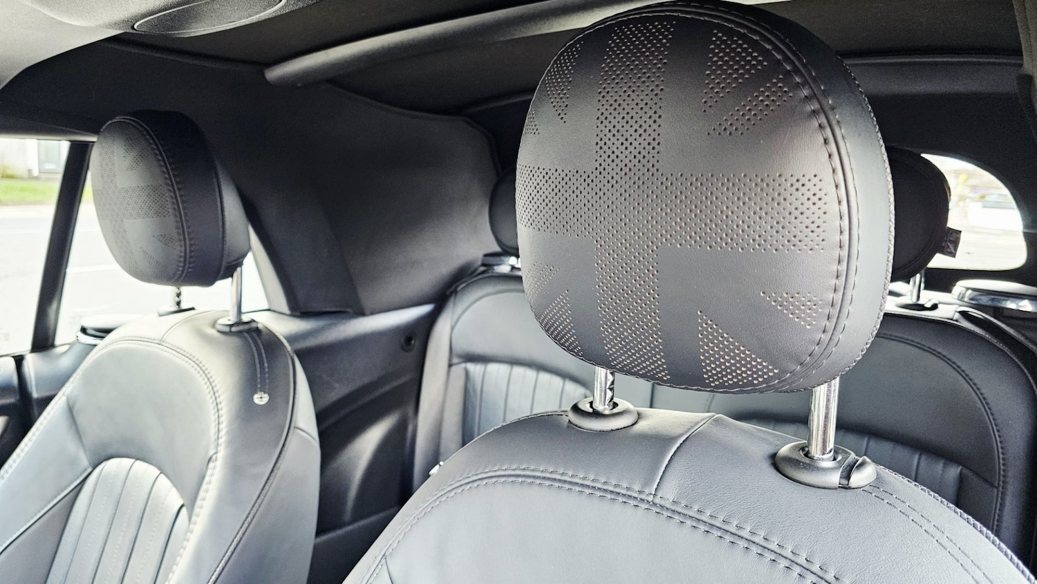 Used MINI Convertible 2020 for sale - 77546599: Photo 22