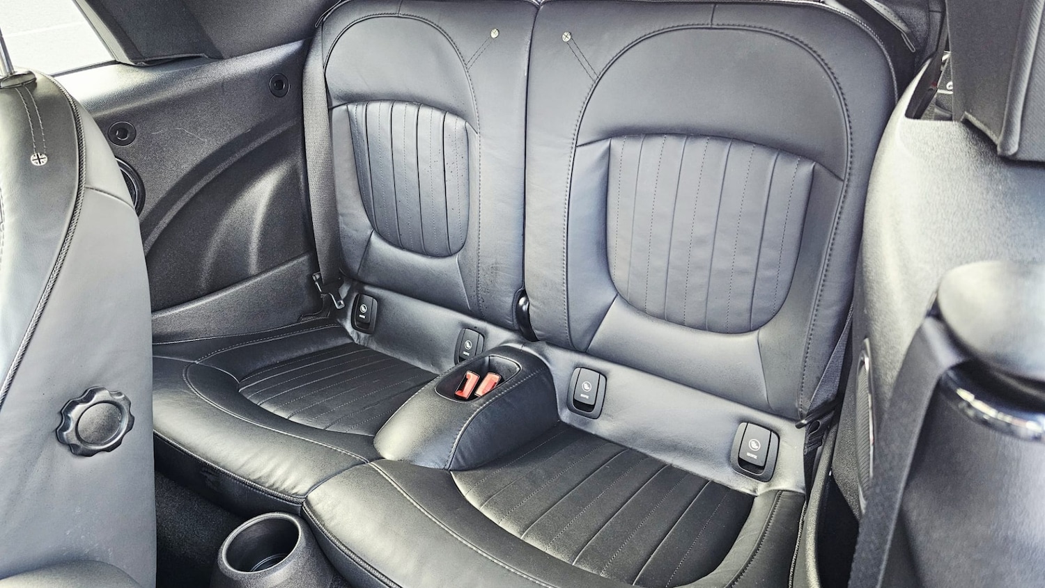 Used MINI Convertible 2020 for sale - 77546599: Photo 23