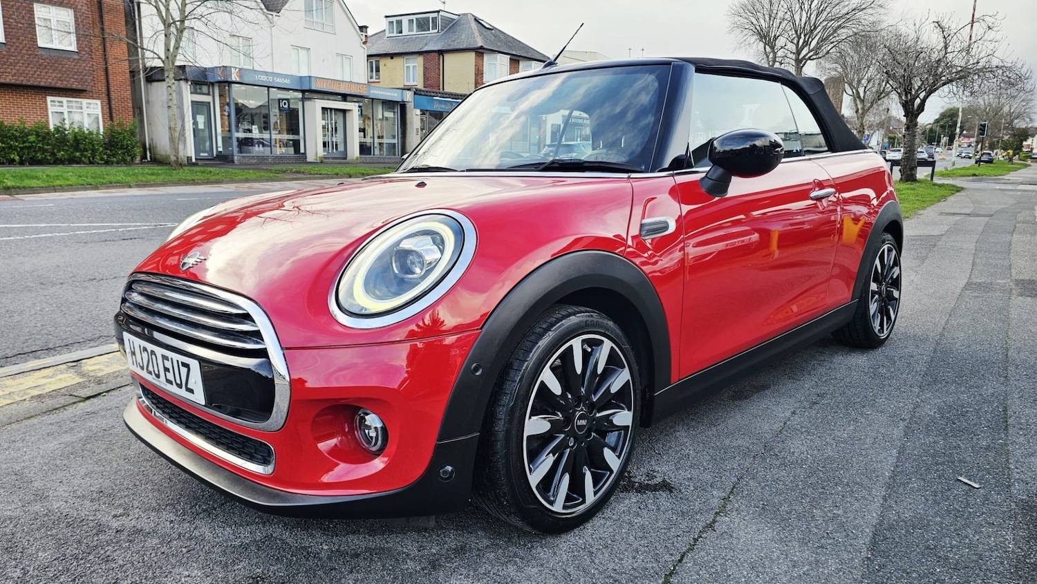 Used MINI Convertible 2020 for sale - 77546599: Photo 8