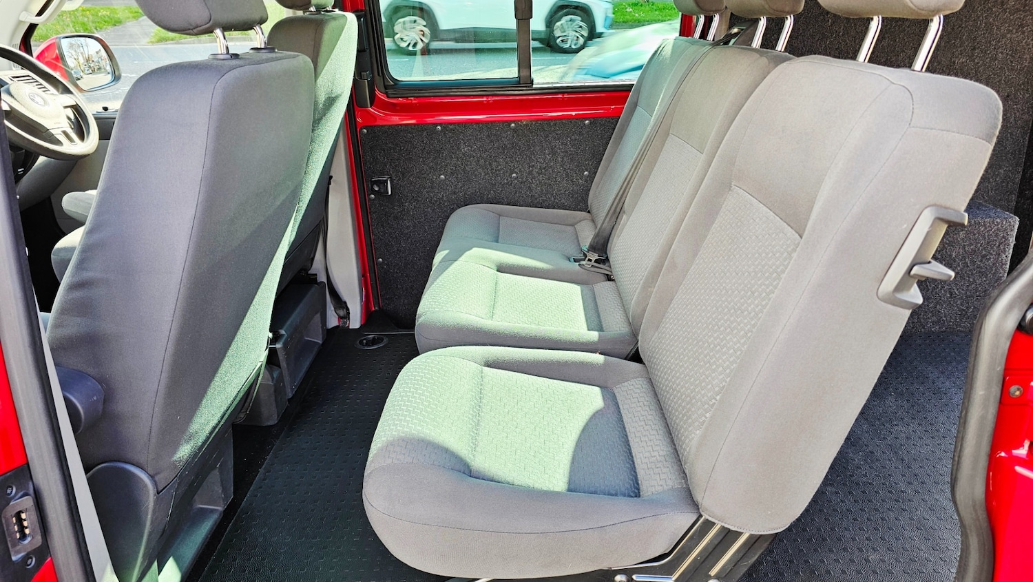 Used Volkswagen Transporter 2011 for sale - 78070750: Photo 22