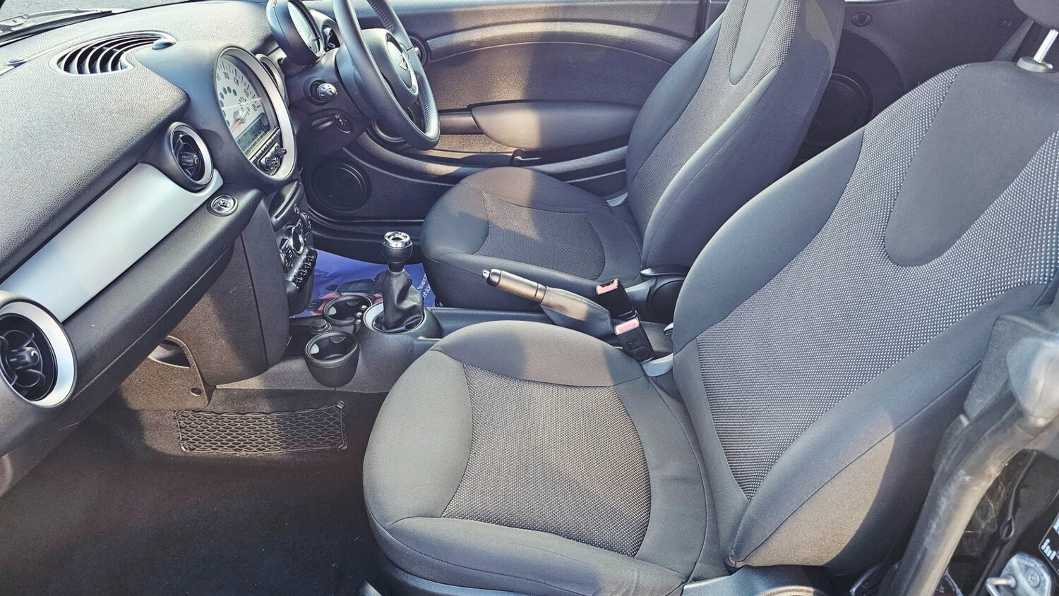 Used MINI Convertible 2013 for sale - 77476716: Photo 22