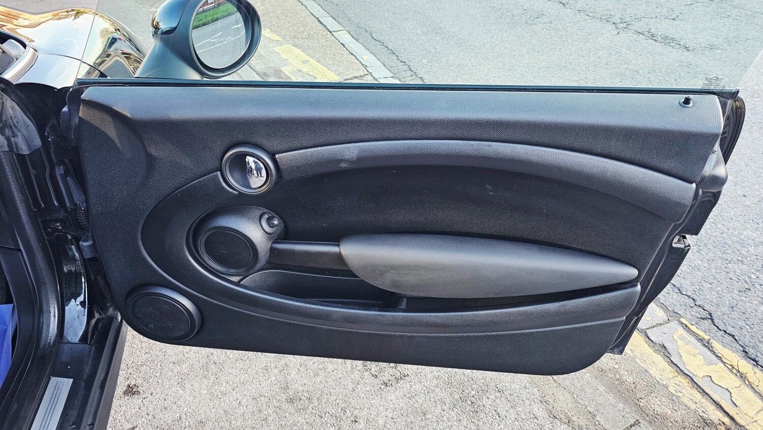 Used MINI Convertible 2013 for sale - 77476716: Photo 23