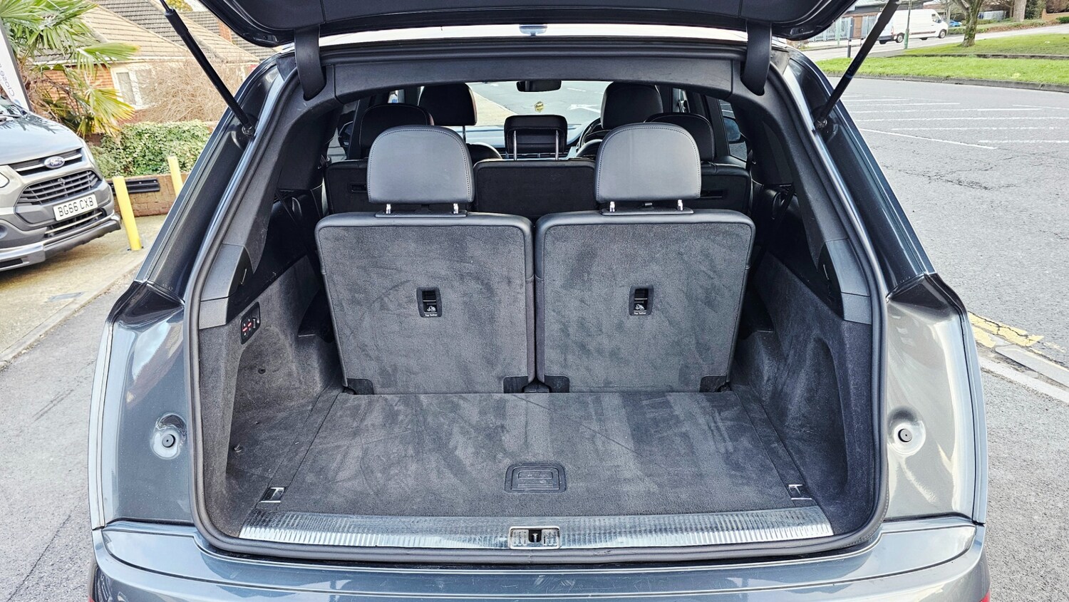 Used Audi Q7 2017 for sale - 77445966: Photo 32