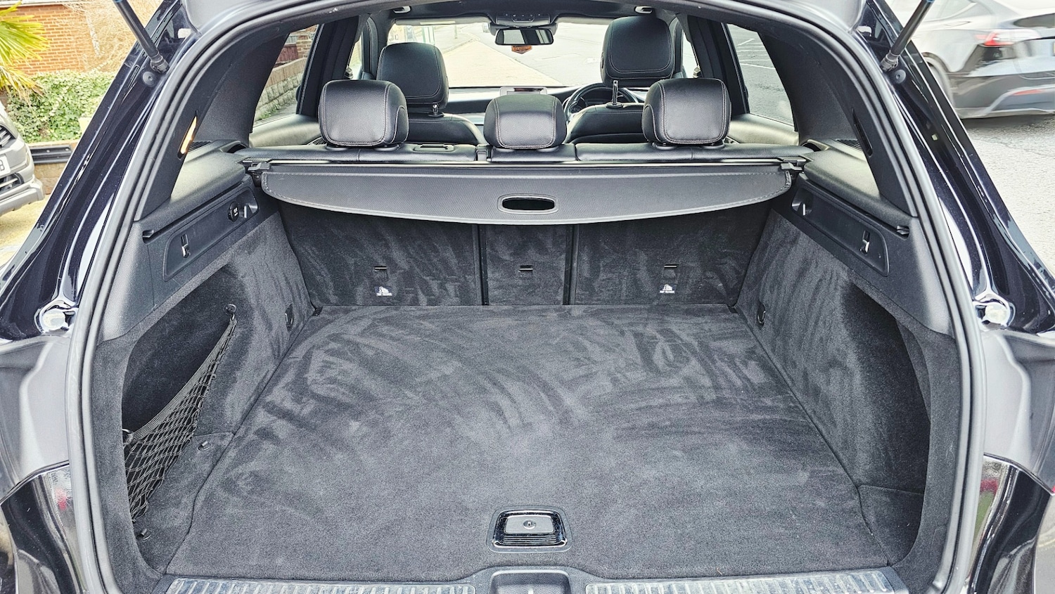 Used Mercedes-Benz GLC 2016 for sale - 77312243: Photo 28