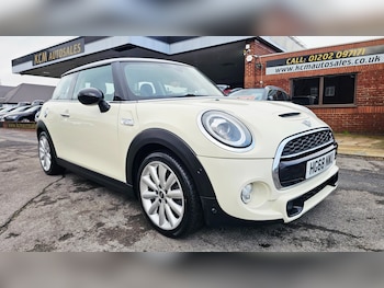 Used MINI Hatch 2019 for sale - 77417987: Photo