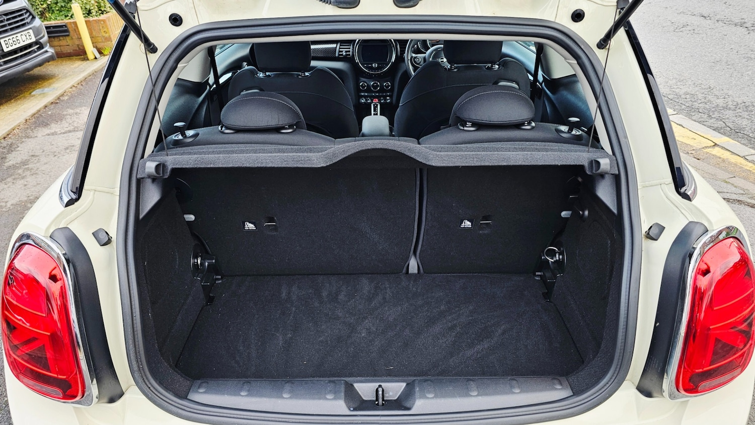 Used MINI Hatch 2019 for sale - 77417987: Photo 26