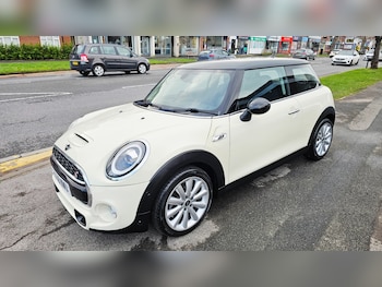Used MINI Hatch 2019 for sale - 77417987: Photo