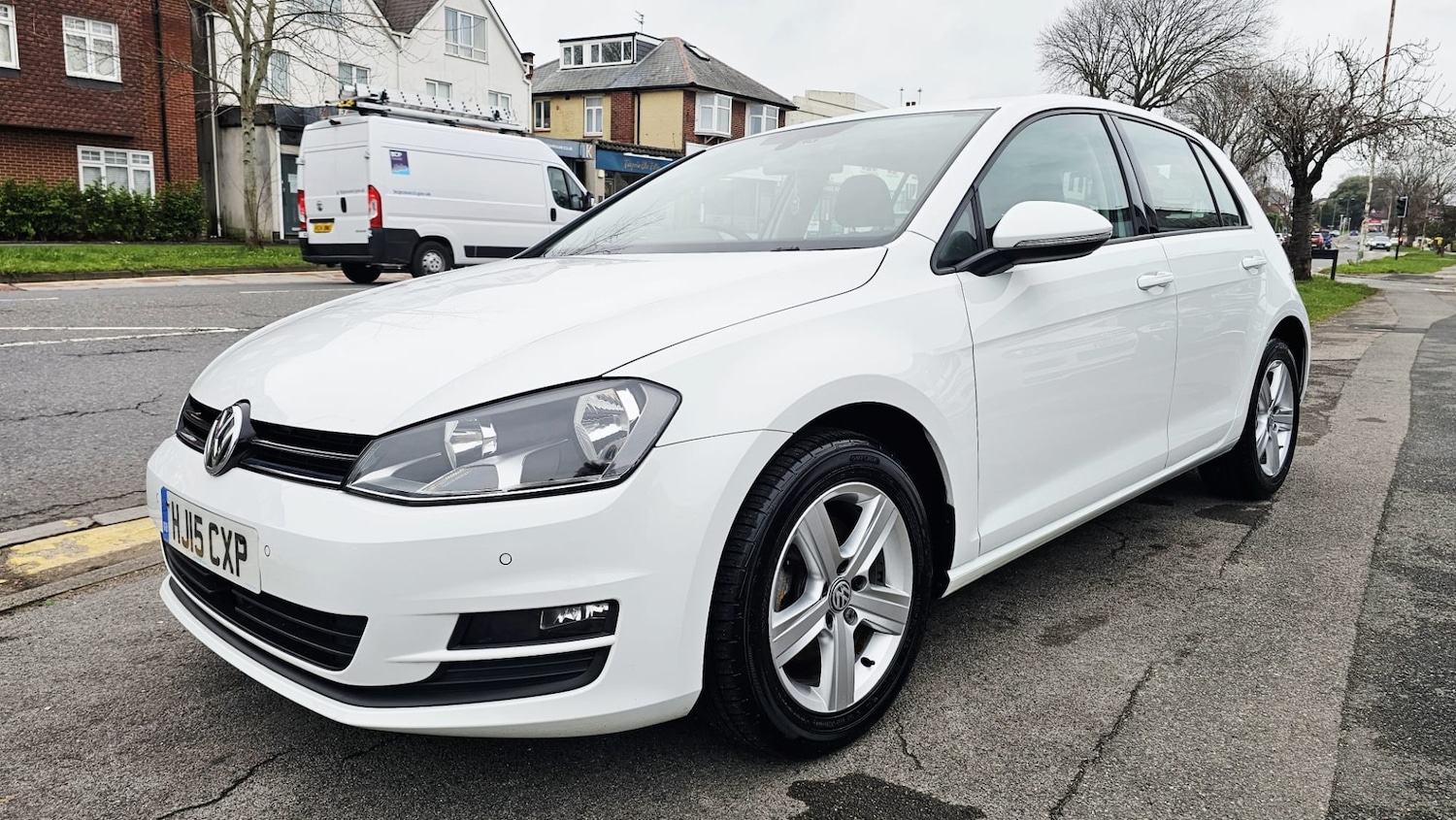 Used Volkswagen Golf 2015 for sale - 77340614: Photo 2
