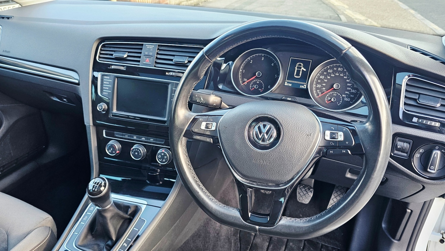 Used Volkswagen Golf 2015 for sale - 77717999: Photo 17