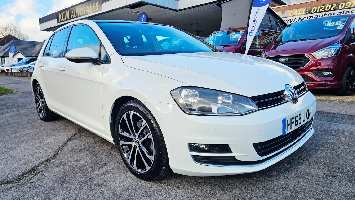 Used Volkswagen Golf 2015 for sale - 77717999: Photo 3