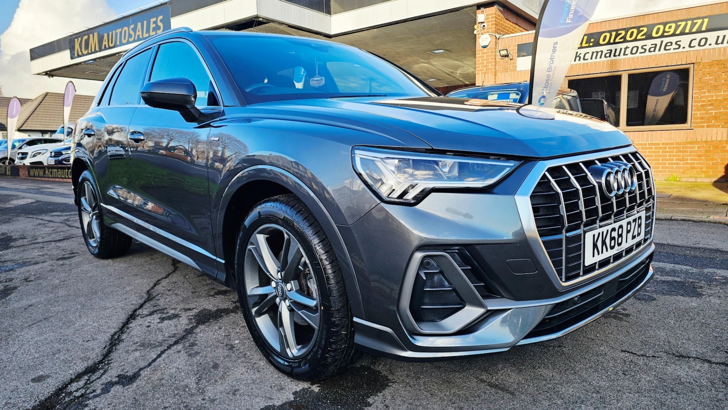 Used Audi Q3 2019 for sale - 76819545: Photo 1
