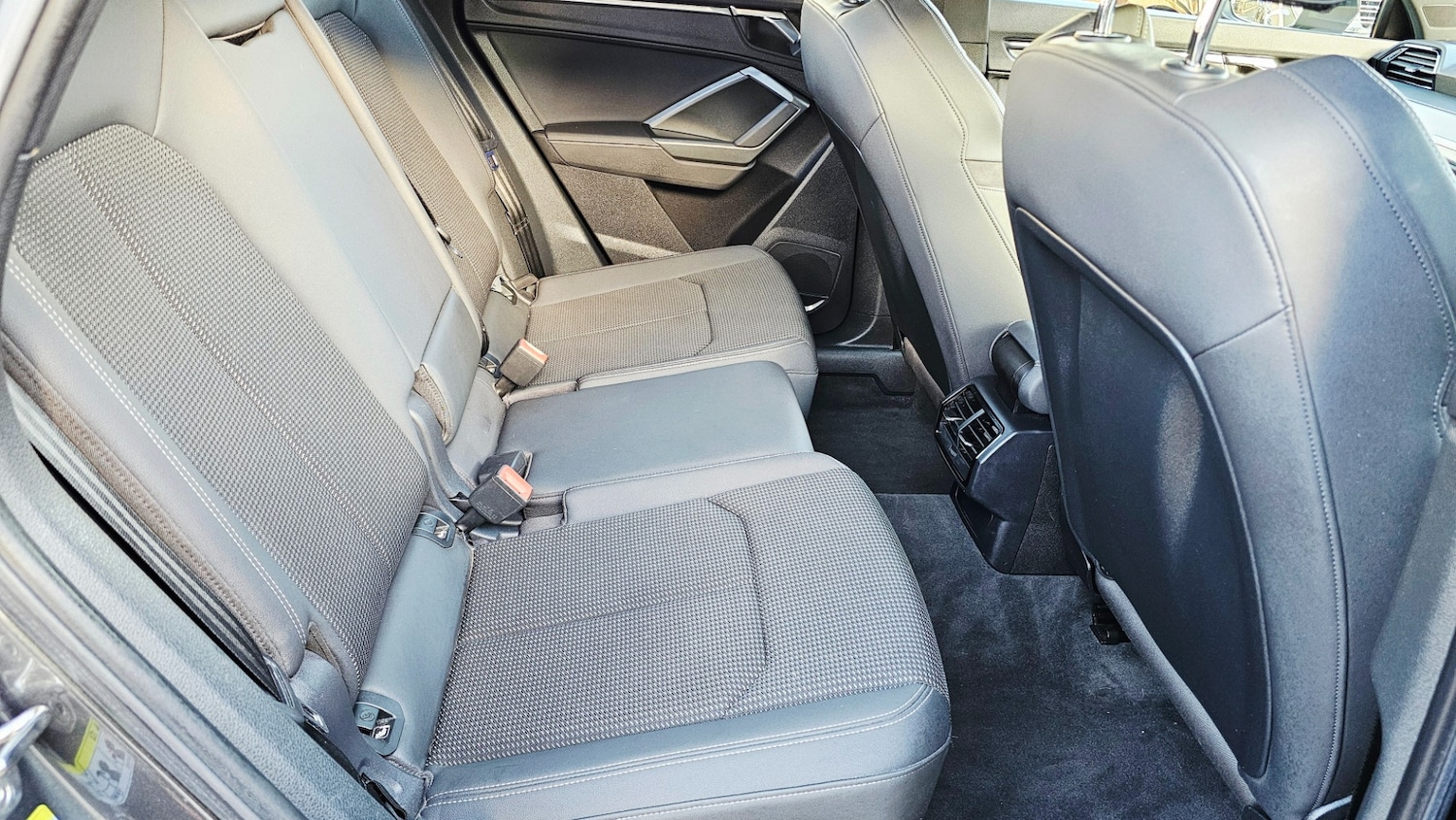 Used Audi Q3 2019 for sale - 76819545: Photo 28