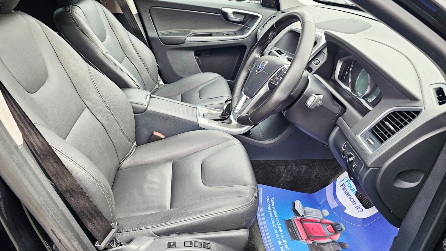 Used Volvo XC60 2015 for sale - 77337574: Photo 14