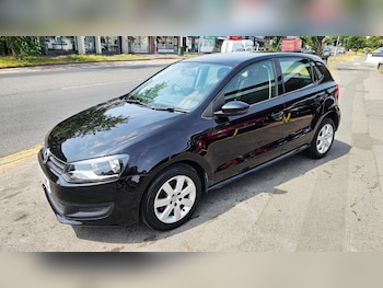 Used Volkswagen Polo 2010 for sale - 79315944: Photo