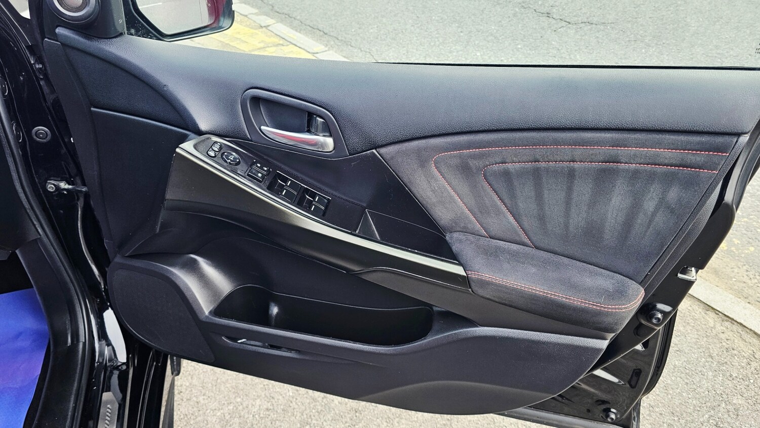 Used Honda Civic 2015 for sale - 77567868: Photo 30