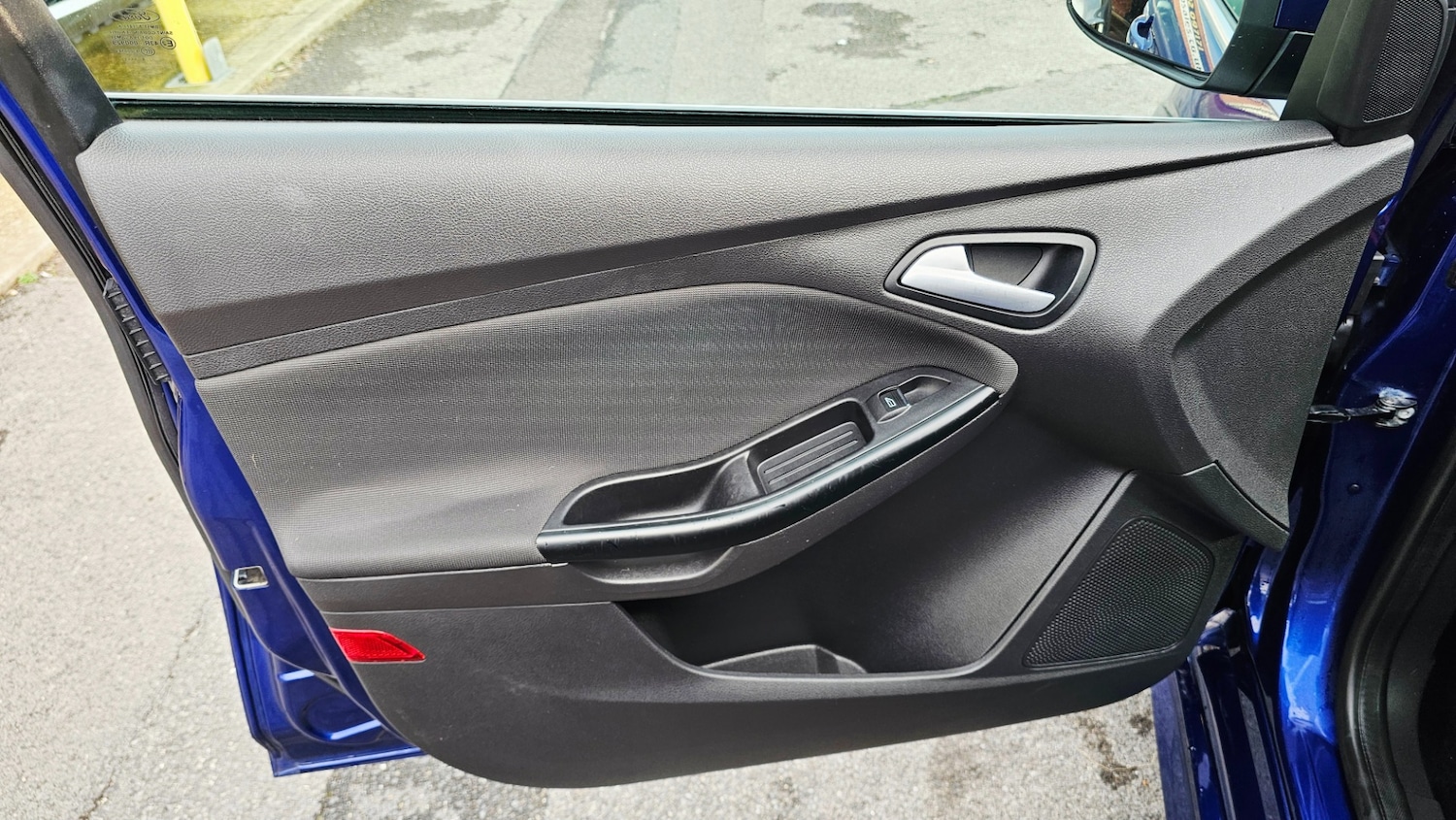 Used Ford Focus 2014 for sale - 77823504: Photo 23