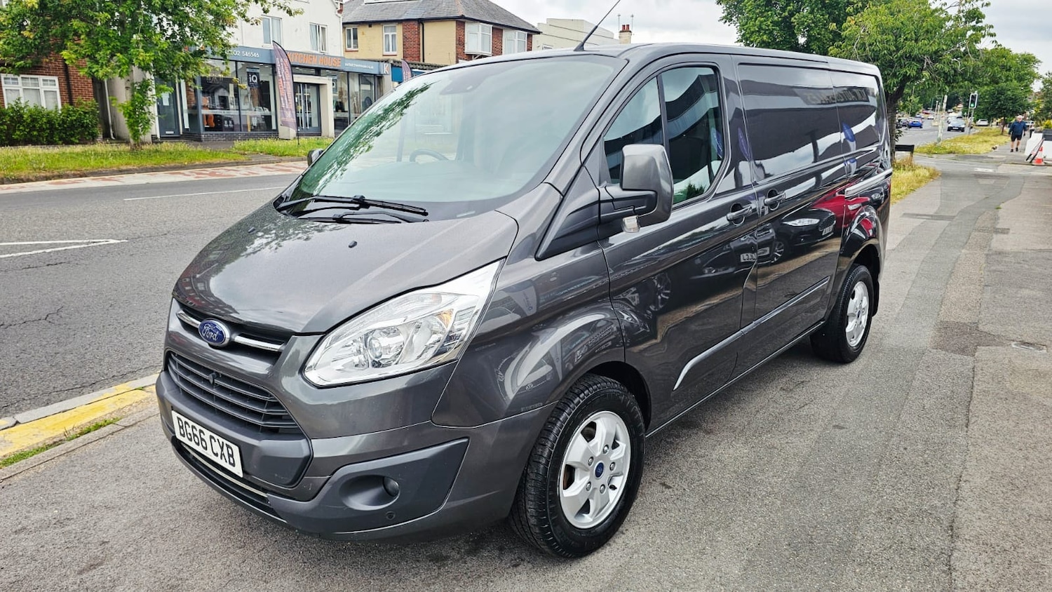 Used Ford Transit Custom 2016 for sale - 76791368: Photo 4