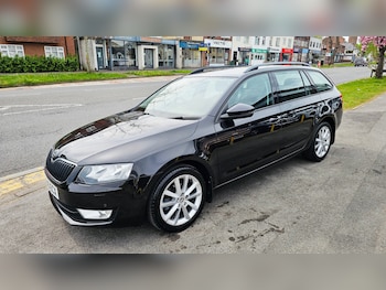 Used Skoda Octavia 2015 for sale - 78205525: Photo