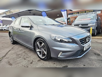 Used Volvo V40 2015 for sale - 78259158: Photo